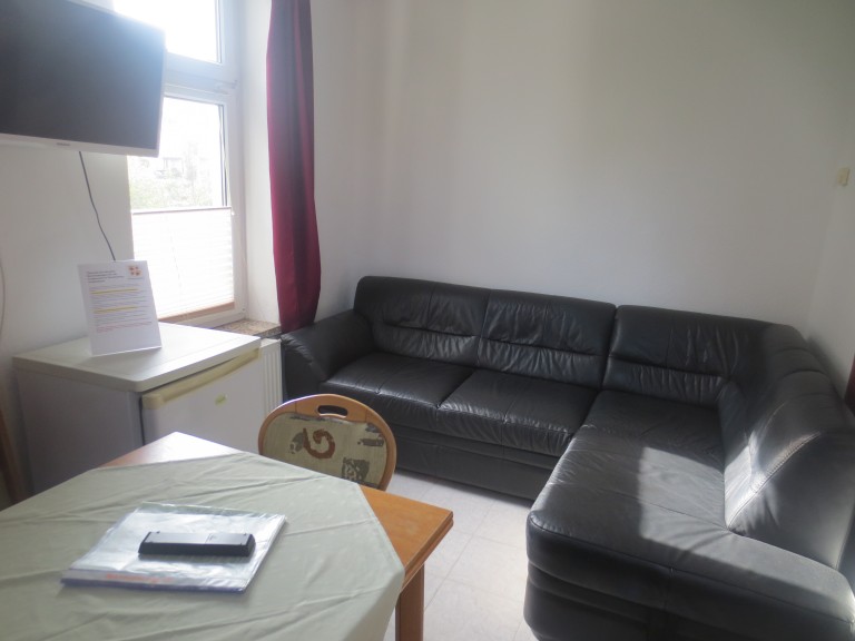 Apartment 13 Sofa mit Schlaffunktion in Wohnkücke