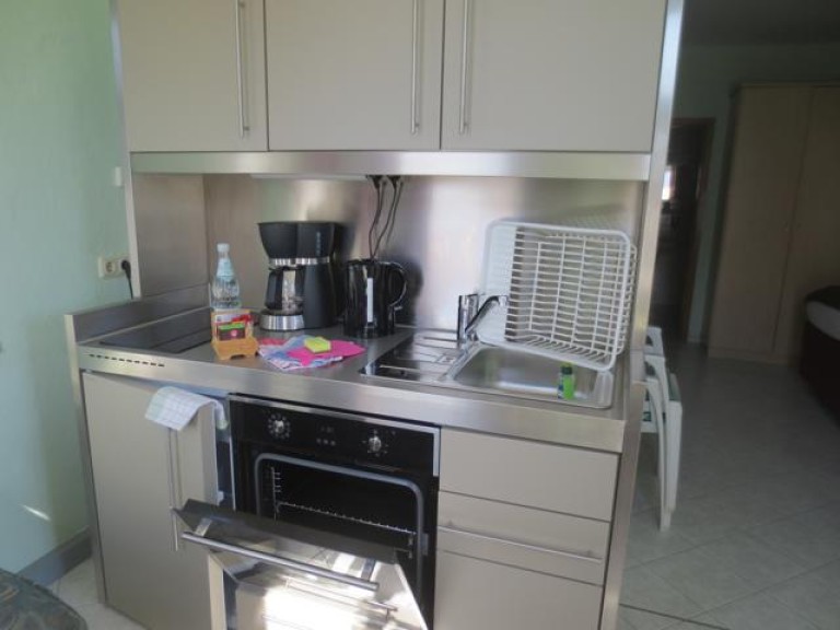 Singleküche mit Backofen