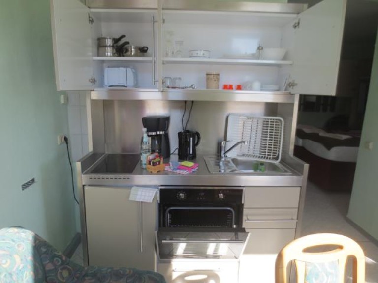 Singleküche mit Backofen