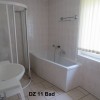 DZ 11 Dusche und Badewanne